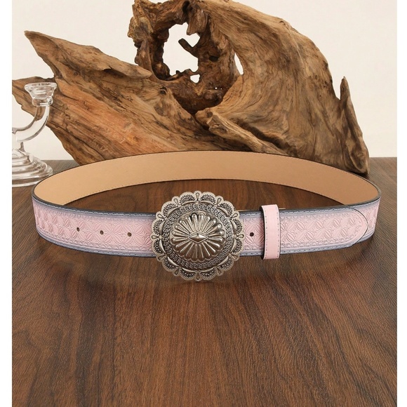 Western Blush Pink Textured Silver Tone Circle Belt - Picture 2 of 4